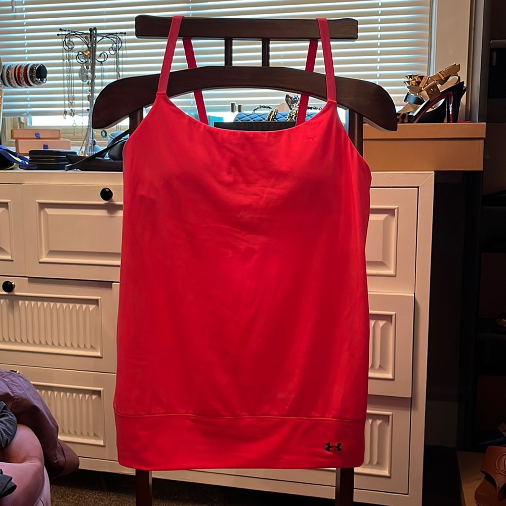Pink Under Armour tank size S
